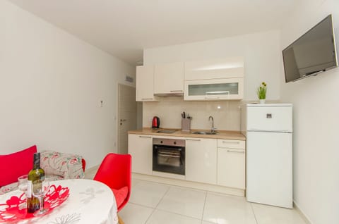 Apartments A-Z - Unit 181248-5