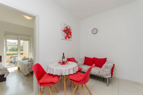 Apartments A-Z - Unit 181248-5