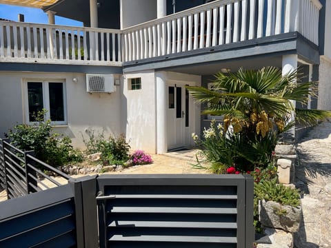 Apartments Marin sa bazenom - Unit 182219-5