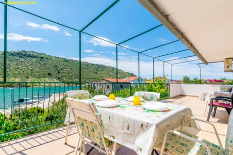 Apartment Garden by the sea - Unit 202672-5