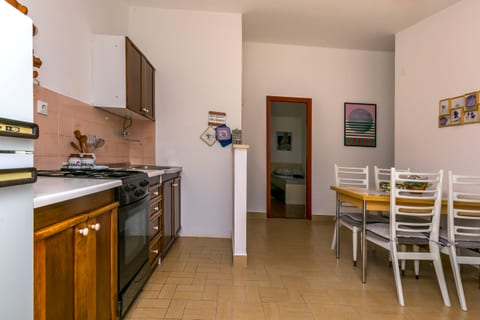 Apartment Garden by the sea - Unit 202672-5
