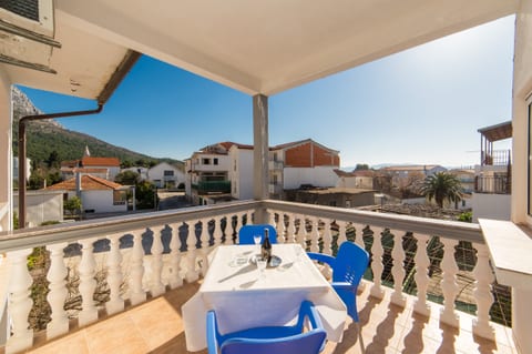 Apartments Ostrog - Unit 204934-5