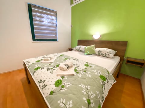Apartments Ostrog - Unit 204938-5