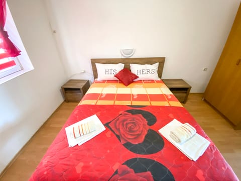 Apartments Ostrog - Unit 204939-5