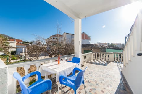 Apartments Ostrog - Unit 204940-5