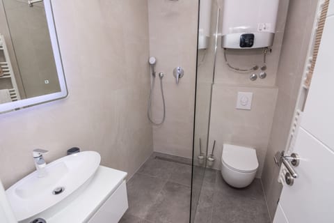 Apartment Spanic 1 - Unit 205057-5
