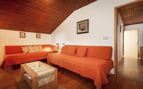 Apartments Tamara - Unit 211199-16