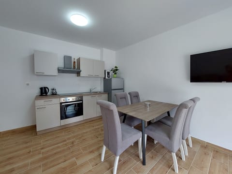 Apartment and Rooms Anne - Unit 211639-16
