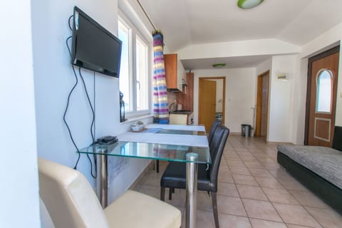 Apartment Goran - Unit 370109-13
