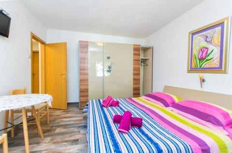 Apartment Goran - Unit 370111-13