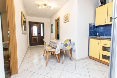 Apartment Goran - Unit 370111-13