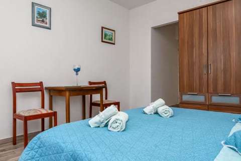 Apartment Goran - Unit 371415-13