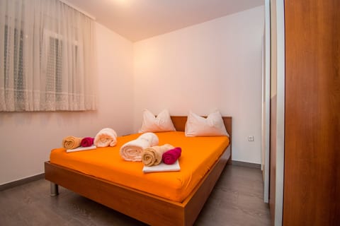 Apartments AS - Unit 370405-13