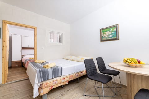 Apartments Serzane - Unit 370618-13