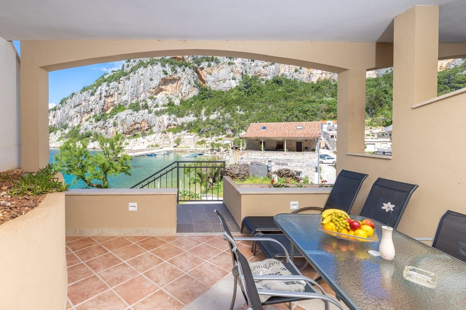 Apartments Serzane - Unit 370618-13