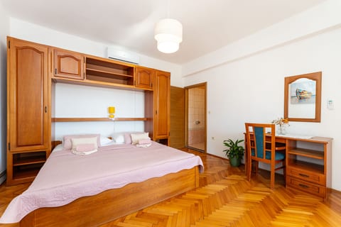 Apartments and Room Adriana - Unit 370757-13
