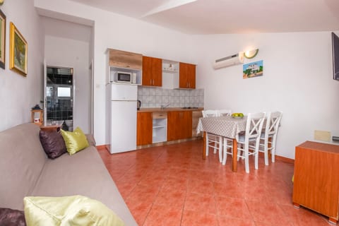 Apartments Jadranka - Unit 371157-13