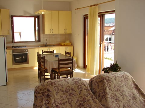 Apartments Tone - Unit 371618-13