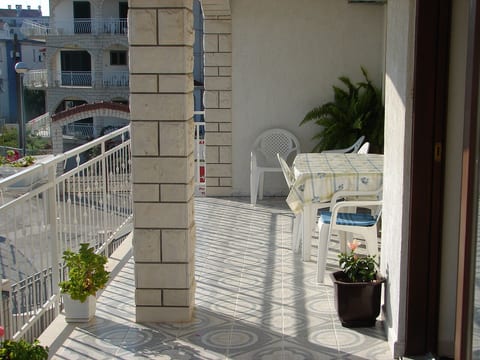 Apartments Tone - Unit 371618-13