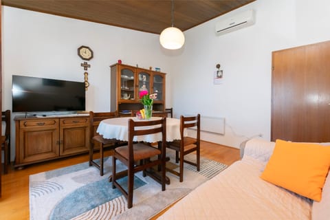 Apartments Nada - Unit 371665-13
