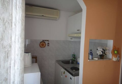 Apartments Antonio - Unit 372012-13