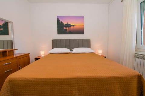 Apartment Krešo - Unit 372374-13