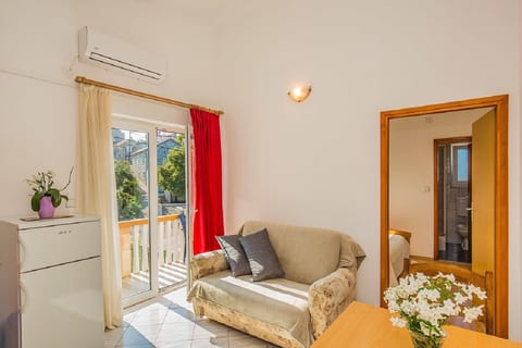 Apartment Krešo - Unit 374530-13