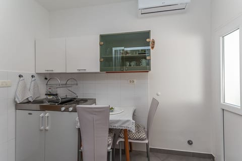 Apartment Neva - Unit 372774-13