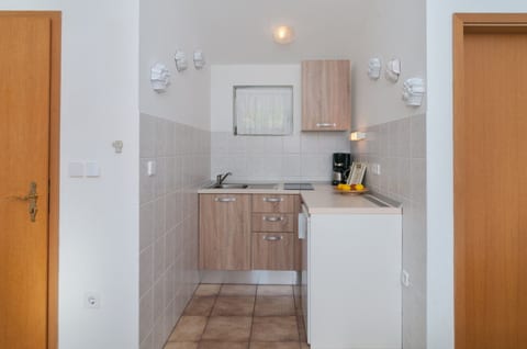 Apartments Mira - Unit 373069-13
