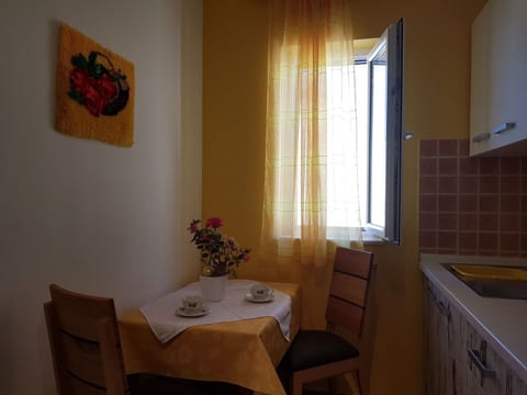 Apartment Desa - Unit 373130-13