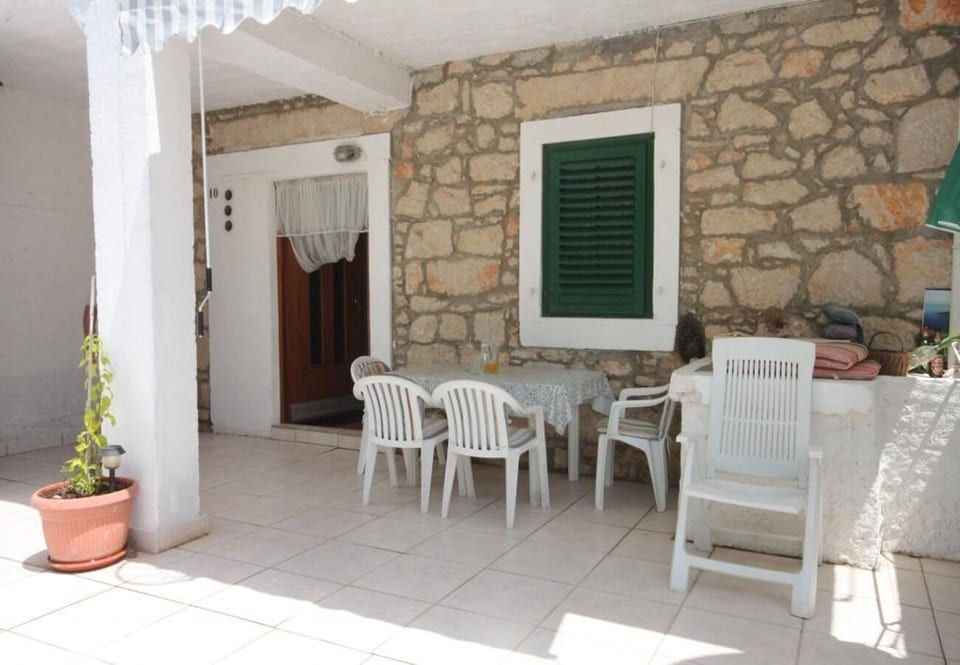 Apartments Tonci - Unit 373482-13