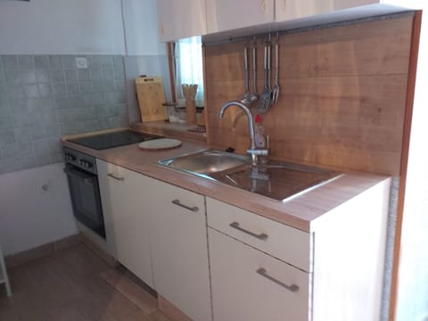 Apartments Tonci - Unit 373482-13