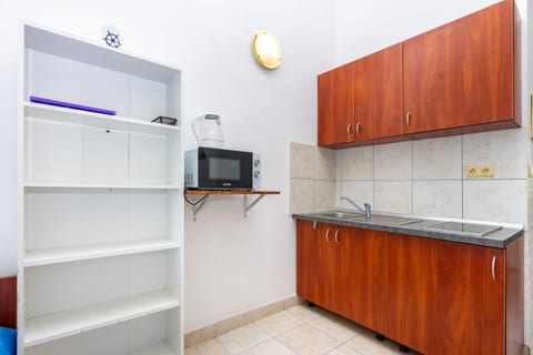 Apartments Boro - Unit 373856-13