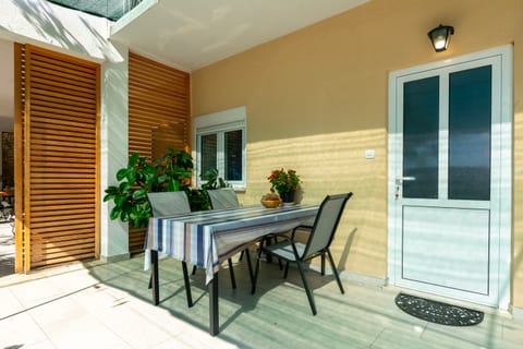 Apartments Boro - Unit 377909-13