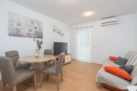 Apartments Branko - Unit 376083-13