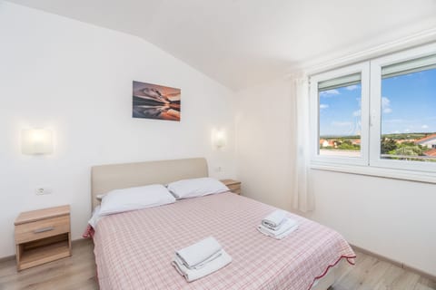 Apartment Baras - Unit 374390-13