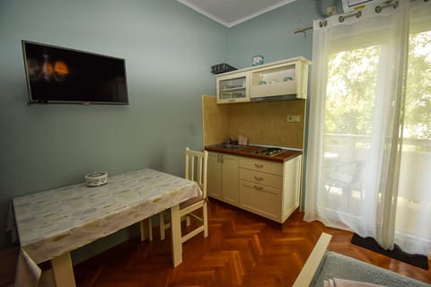 Apartments and Rooms Frane - Unit 374568-13