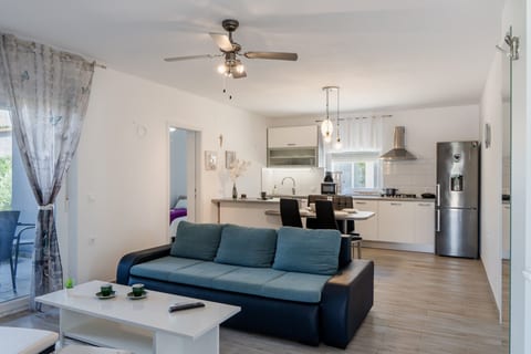 Apartment Horjan - Unit 375755-13