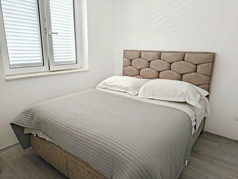 Apartments Helen - Unit 377284-13