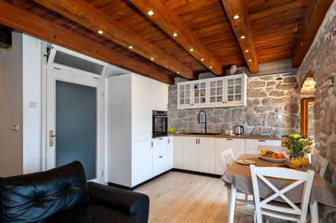 Apartments Sun - Unit 376073-13