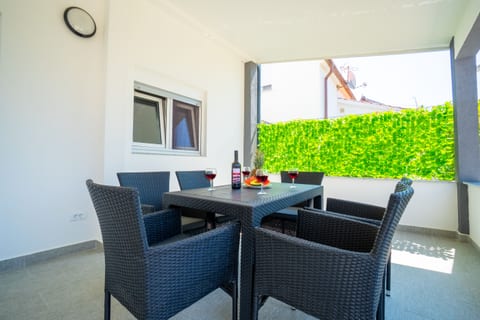Apartments Villa Skundric - Unit 376431-13