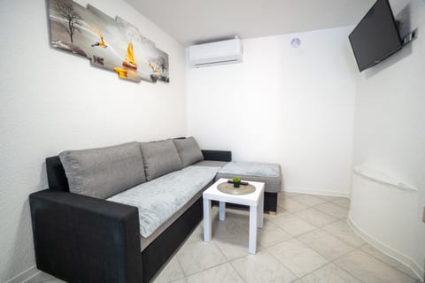 Apartments Villa Skundric - Unit 376434-13