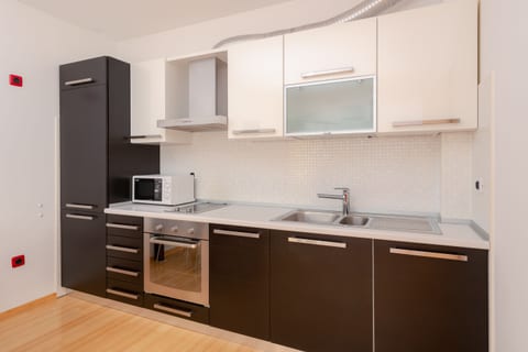 Apartments Vila Tučepi - Unit 376530-13