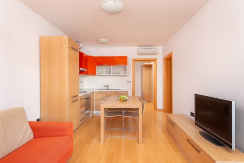 Apartments Vila Tučepi - Unit 376535-13