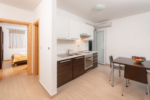Apartments Vila Tučepi - Unit 376537-13
