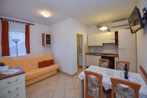 Apartments Mandre near sea - Unit 376705-13