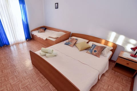 Apartments Mandre near sea - Unit 376706-13