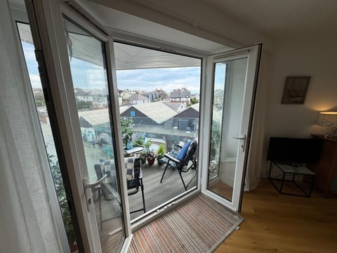 Penthouse with Balcony in Bude 2 bed sleeps 4