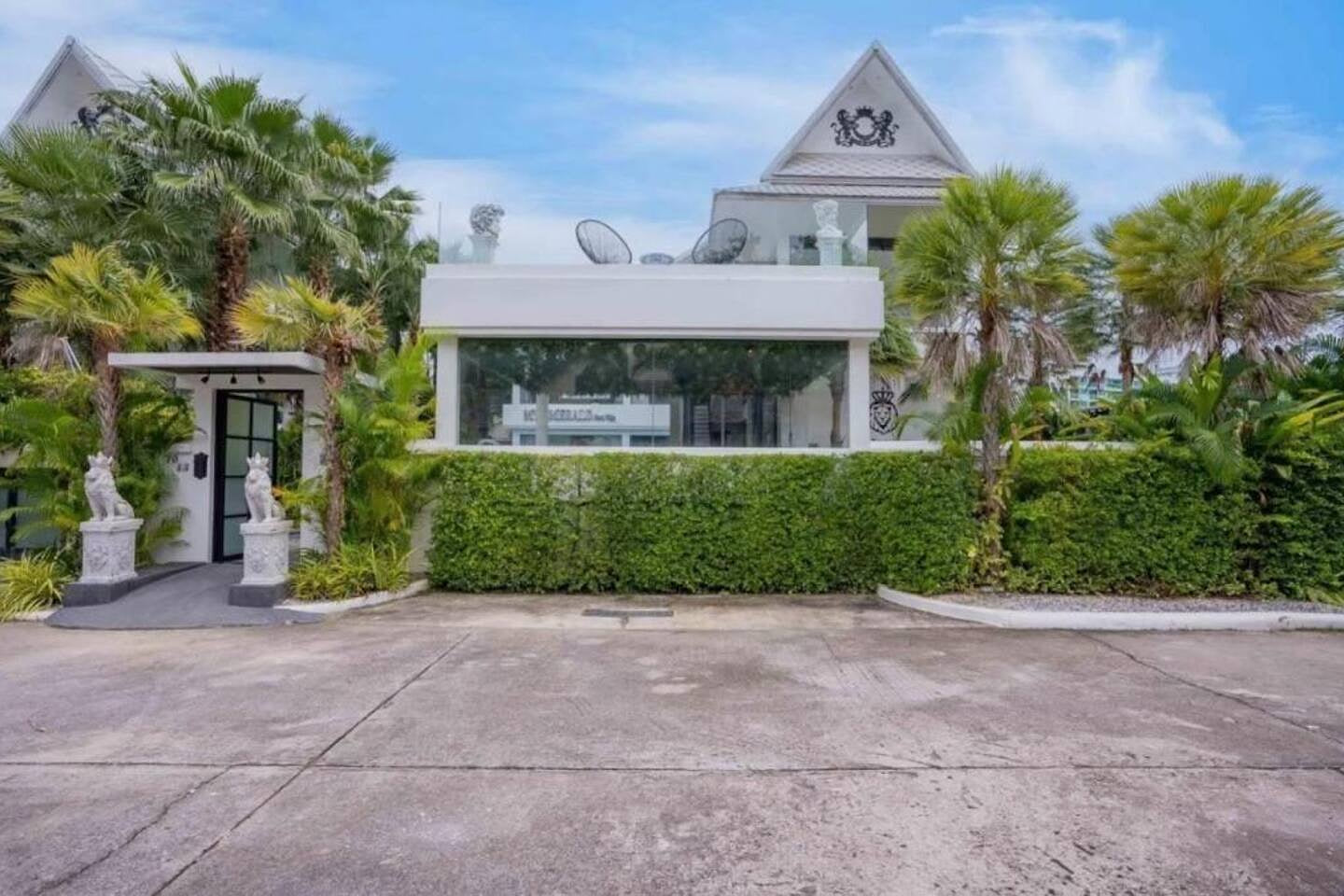 My Series Pool Villa Pattaya 7BR Luxury Stay