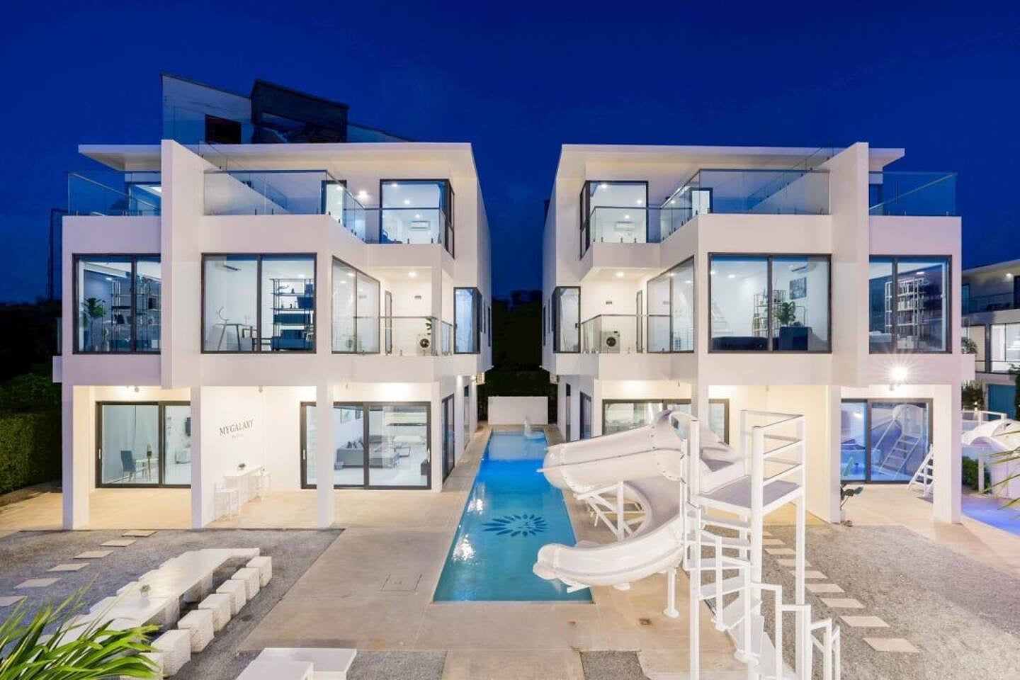 My Galaxy Pool Villa • 16BR Near Jomtien Beach